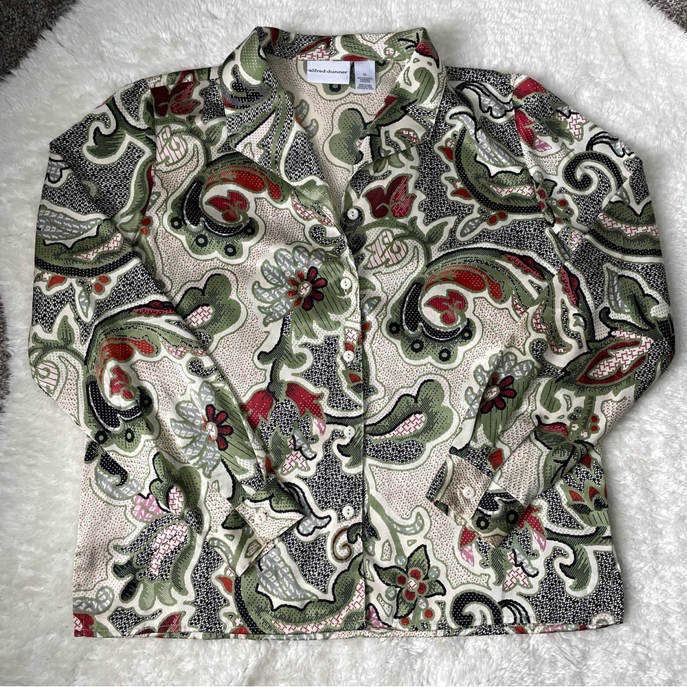 70’s print paisley satin button down blouse by Alfred Dunner
